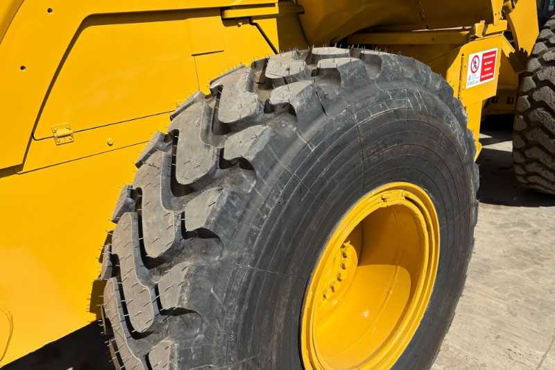 OmecoHub - Immagine CATERPILLAR 924K